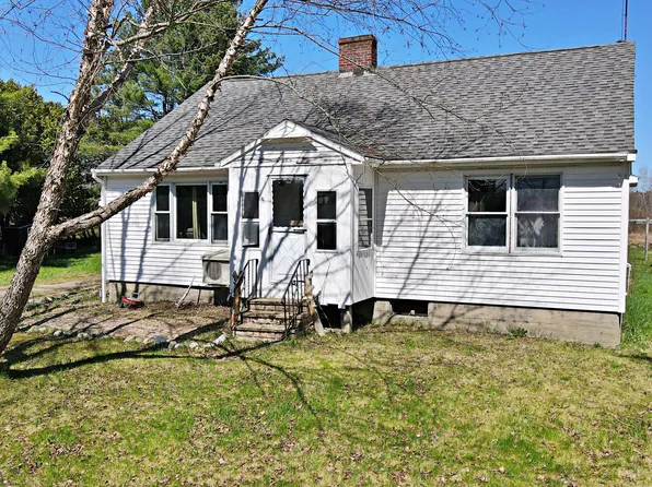 92 Clewleyville Road, Eddington, ME 04428