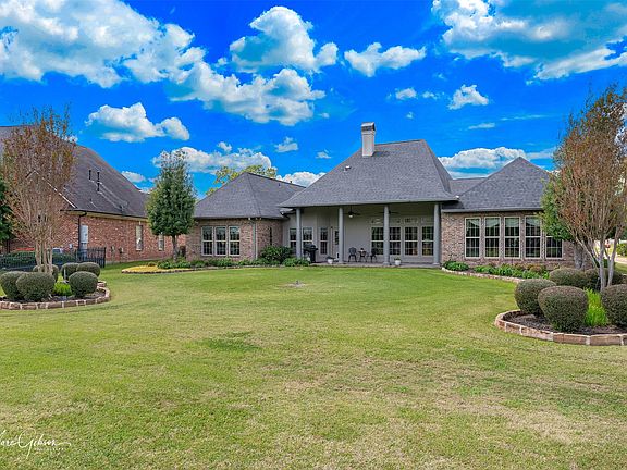4th image of 101 Stonebridge Blvd