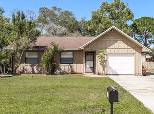 167 NE Twylite Ter, Port Saint Lucie, FL 34983