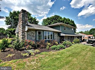 3298 Friedensburg Rd, Oley, PA 19547