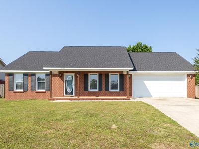 1735 Nottingham Dr SW, Decatur, AL, 35603