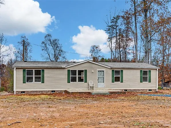 3718 Mechanic Rd, Asheboro, NC 27205