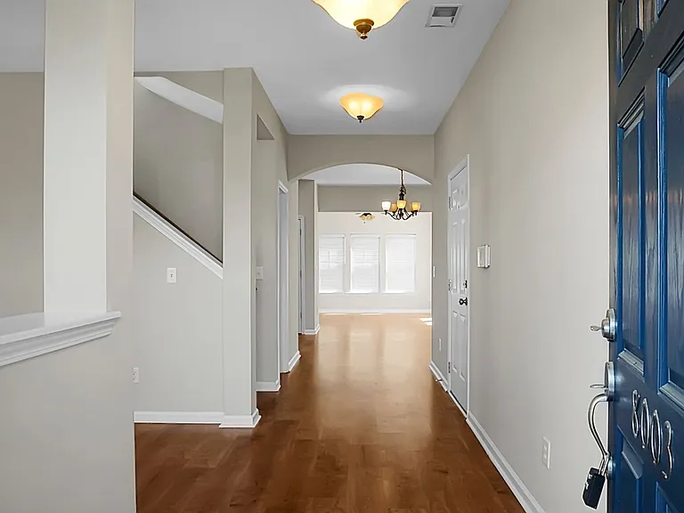 8003 Henderson Rd — Photo 6
