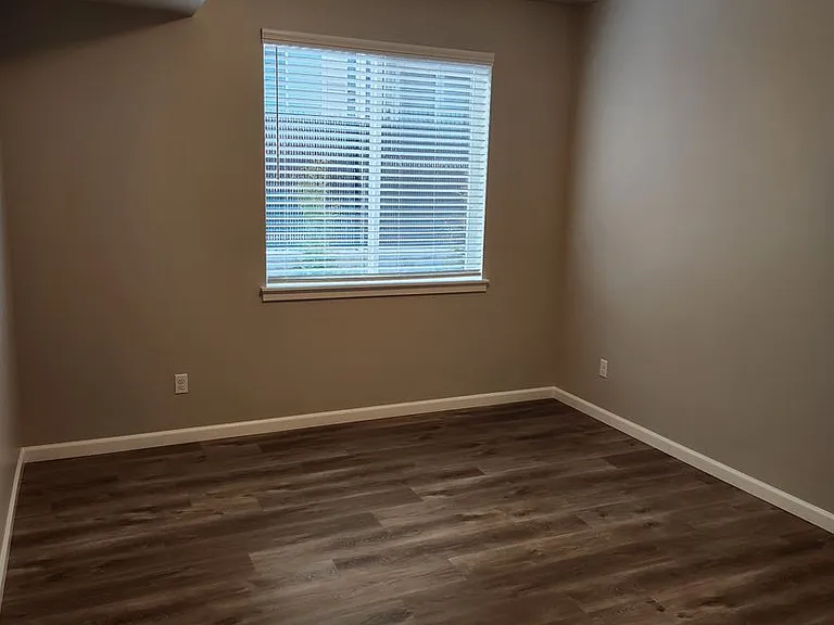 410 Apartments in Beautiful Bonney Lake, Washington — Photo 27