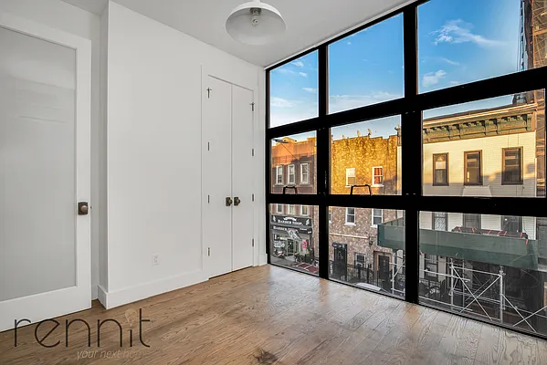 Rented by Rennit Inc. | media 18