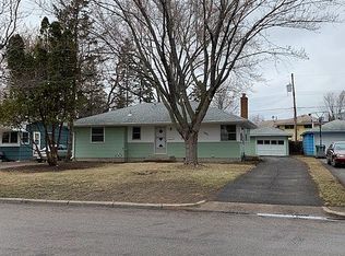 1855 Parker Rd, Saint Louis Park, MN 55426