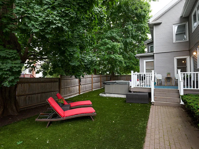 13 Saint James St #1 — Photo 34