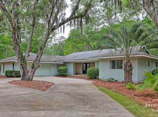 2 Abbott Lane, Savannah, GA 31411