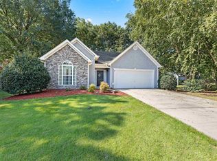 110 Pecan Ct, Fayetteville, GA 30215
