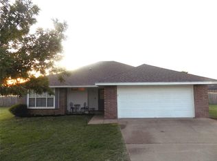 3920 Country Meadows Rd, Granbury, TX 76049