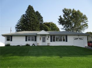 489 Chestnut Ridge Rd, Rochester, NY 14624