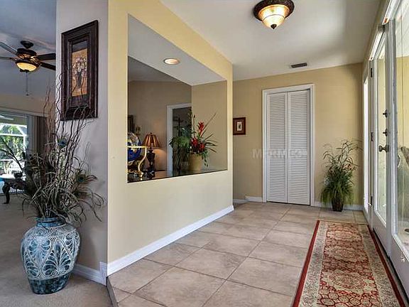 4th image of 416 Everglades Dr