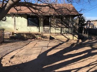 1913 Barcelona Rd SW, Albuquerque, NM 87105