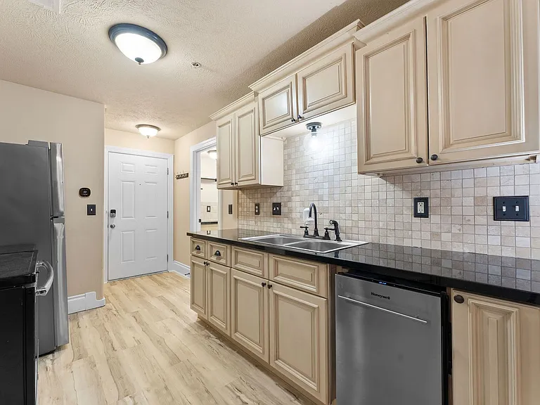180 Grace Chapel Rd #321 — Photo 17
