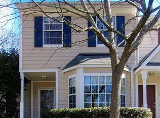 332 Standish Dr, Chapel Hill, NC 27517