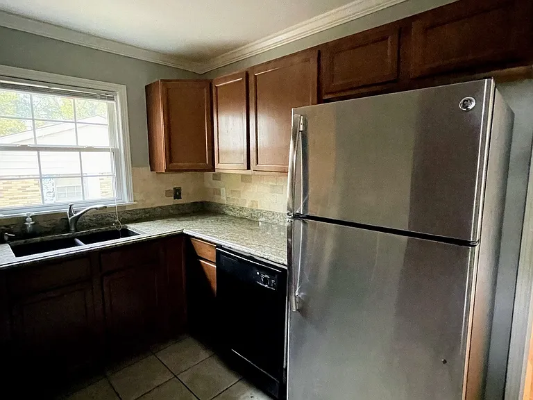 2804 Broadview Dr NW — Photo 11