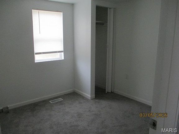 2nd image of 212 Clara St