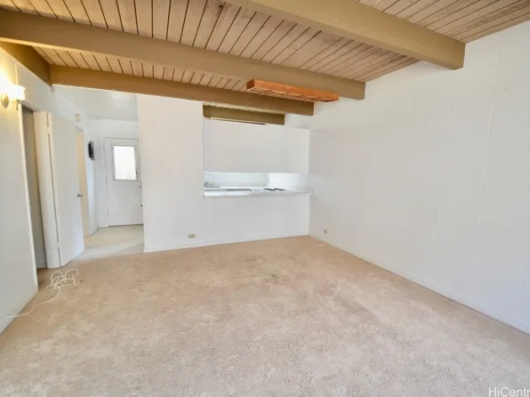 4212 Keanu St APT 3, Honolulu, HI 96816