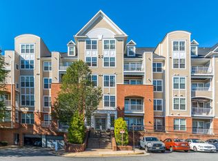 2720 Bellforest Ct APT 107, Vienna, VA 22180