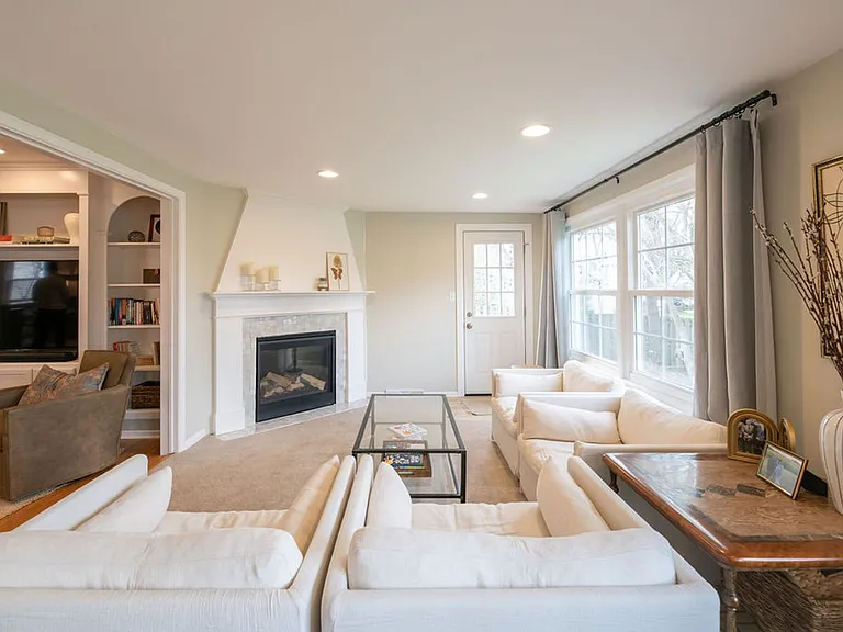 23213 Fairmount Blvd — Photo 30