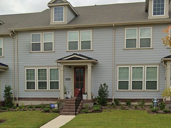 2nd image of 9053 Phoebe Rd
