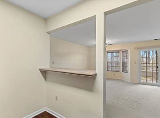 106 Lassen Ct APT 6, Princeton, NJ 08540