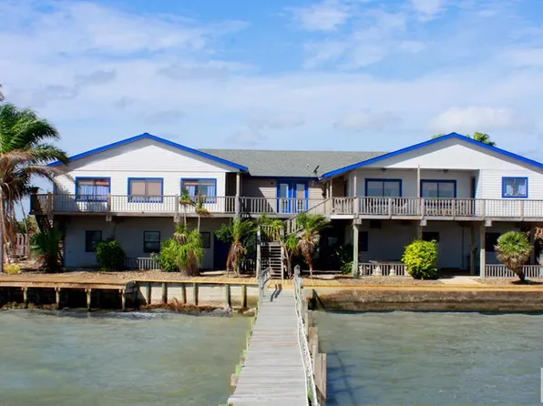 1264 Port South Dr, Port Mansfield, TX 78598