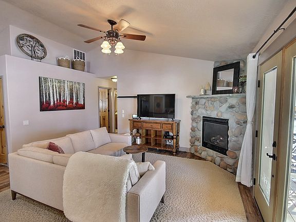 3rd image of 654 Koski Dr