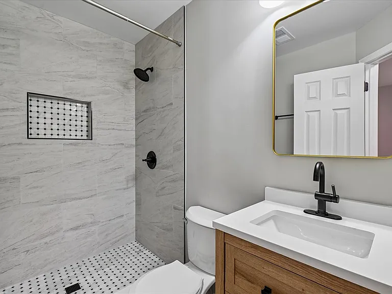 6153 Les Dorson Ln — Photo 15