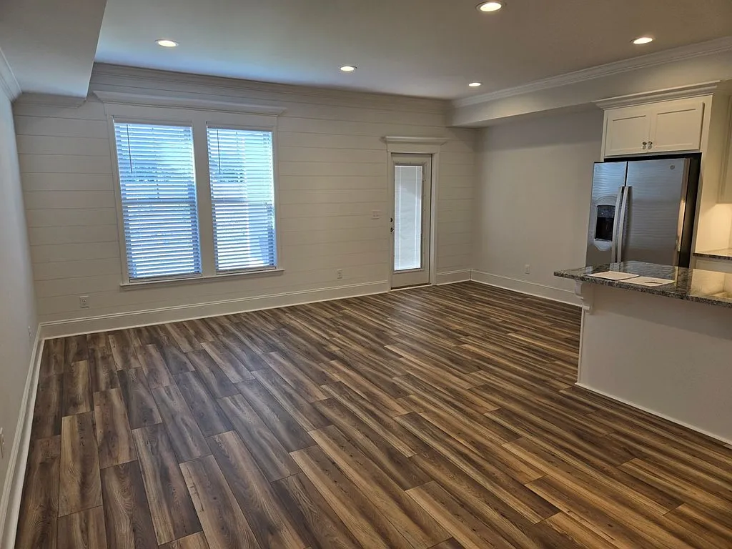 4 bed, 3.5 bath, 1692 sqft, $1,750 — Photo 4