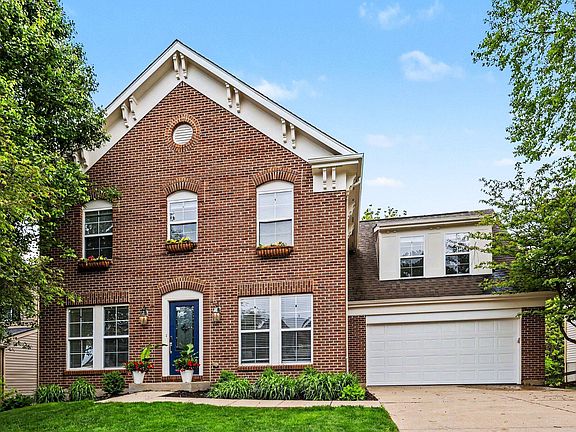 2nd image of 2727 Chateau Ct
