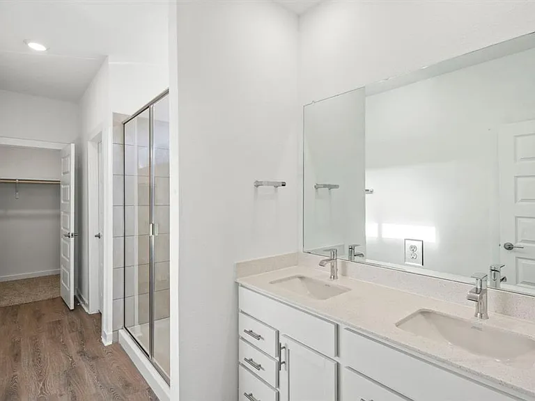 7911 Linda Michelle Ln — Photo 18