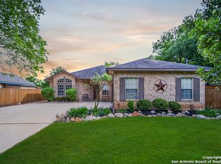 1722 Red Leaf Dr, San Antonio, TX 78232