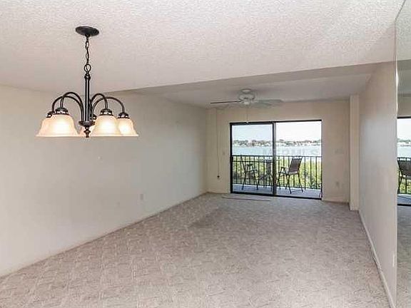 5th image of 7050 Sunset Dr S APT 412