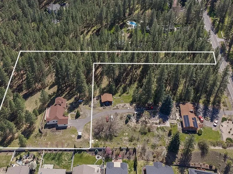7175 S Cedar Rd — Photo 2