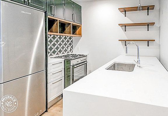 3rd image of 41-21 28th St #27C