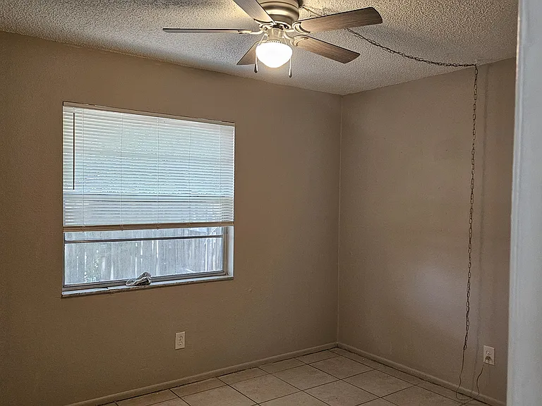 3137 Huron Ave #B — Photo 4
