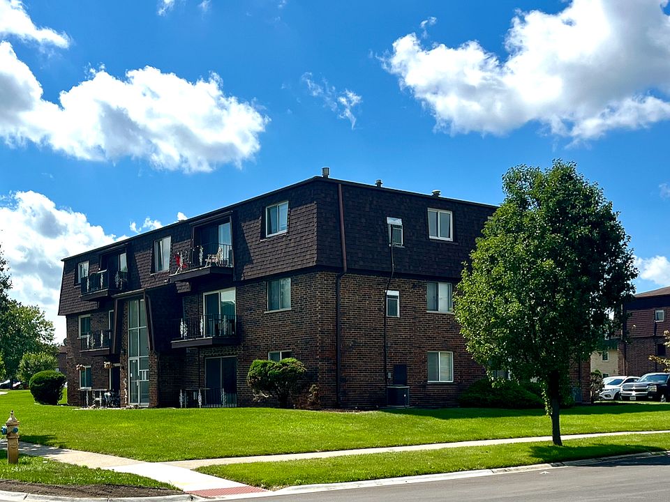 1st image of 7101 166th St APT 1C