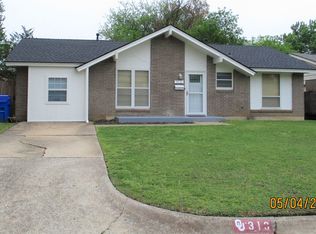 313 Stanton Dr, Norman, OK 73071