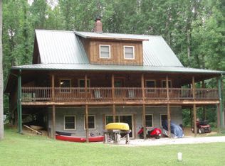 127 Bullwhip Dr, Ararat, VA 24053