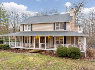 2727 Corral Rd, Signal Mountain, TN 37377
