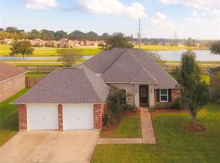 522 Oak Point Dr, La Place, LA 70068