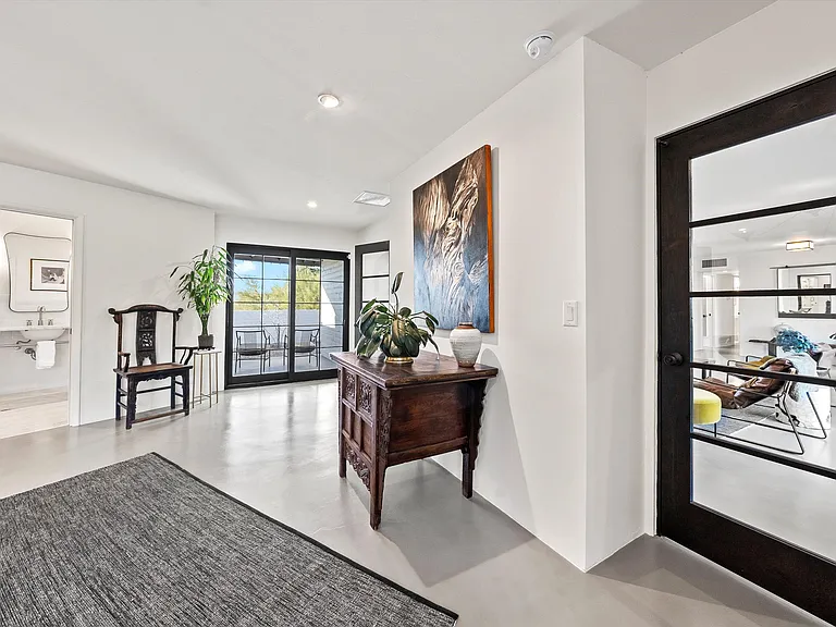2640 E Camino La Zorrela — Photo 32