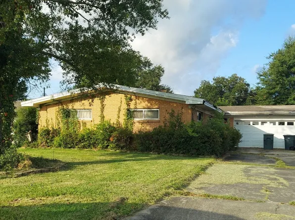 3537 Drexel Ave, Port Arthur, TX 77642