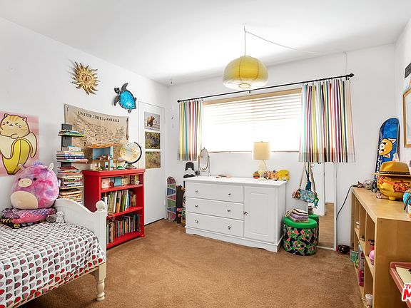 5th image of 6700 Hillpark Dr APT 403
