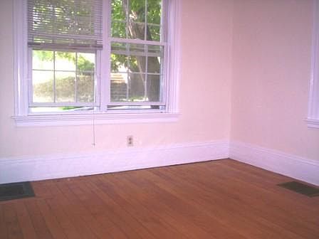 1st image of 180 Norfolk St #2