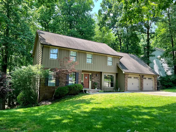 1934 Light Tower Cir, Hixson, TN 37343