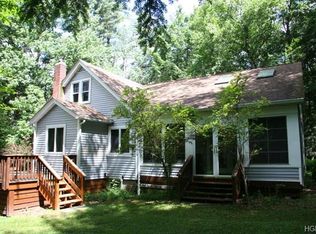 190 Mitchell Pond Rd E, Cochecton, NY 12726