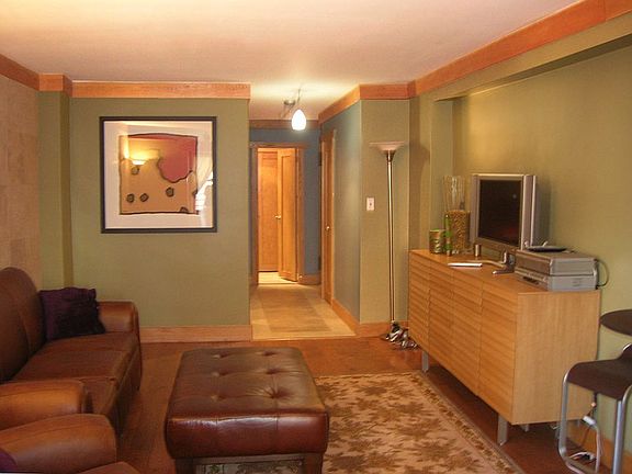 5th image of 301 E 62nd St APT 11J