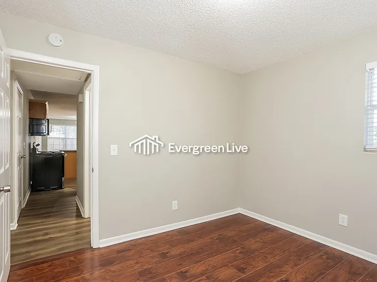 2243 Thiervy Dr — Photo 18